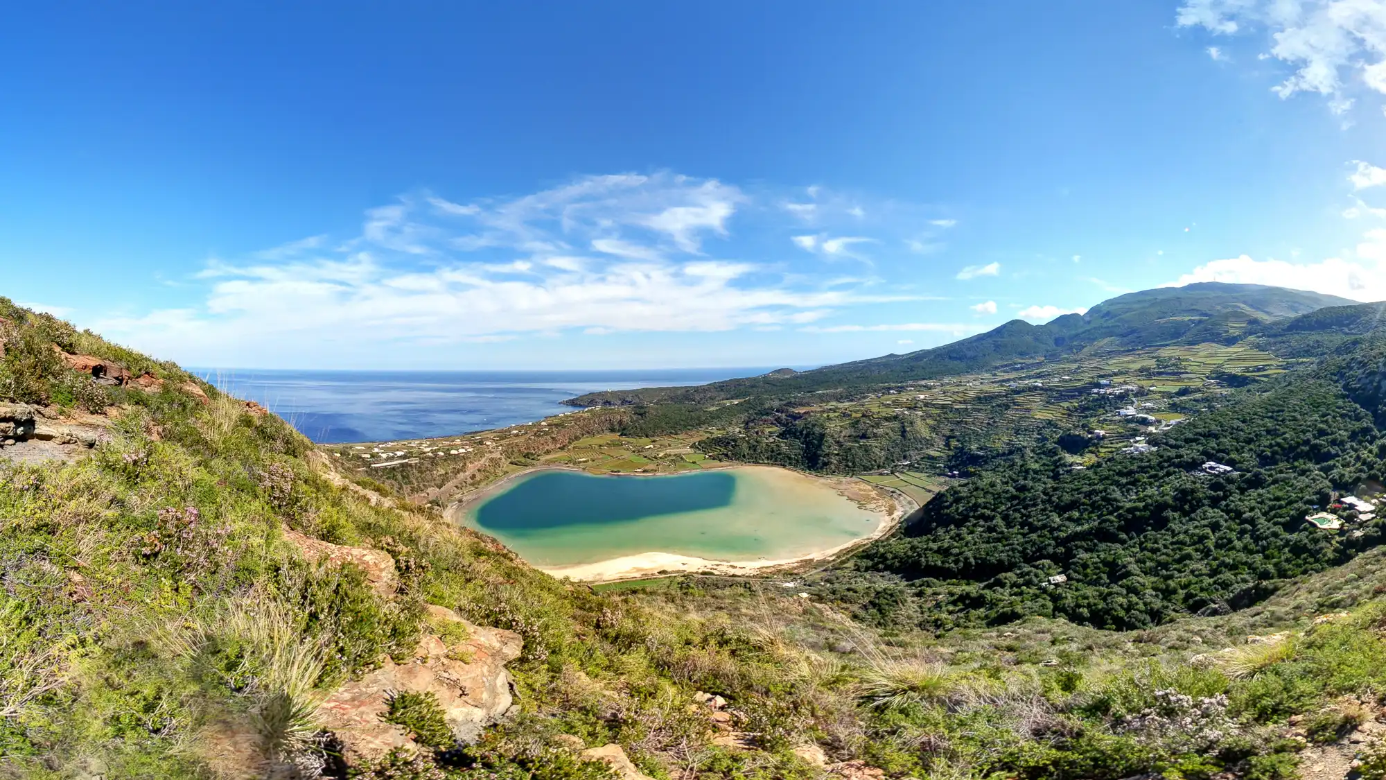 Lake Specchio di Venere